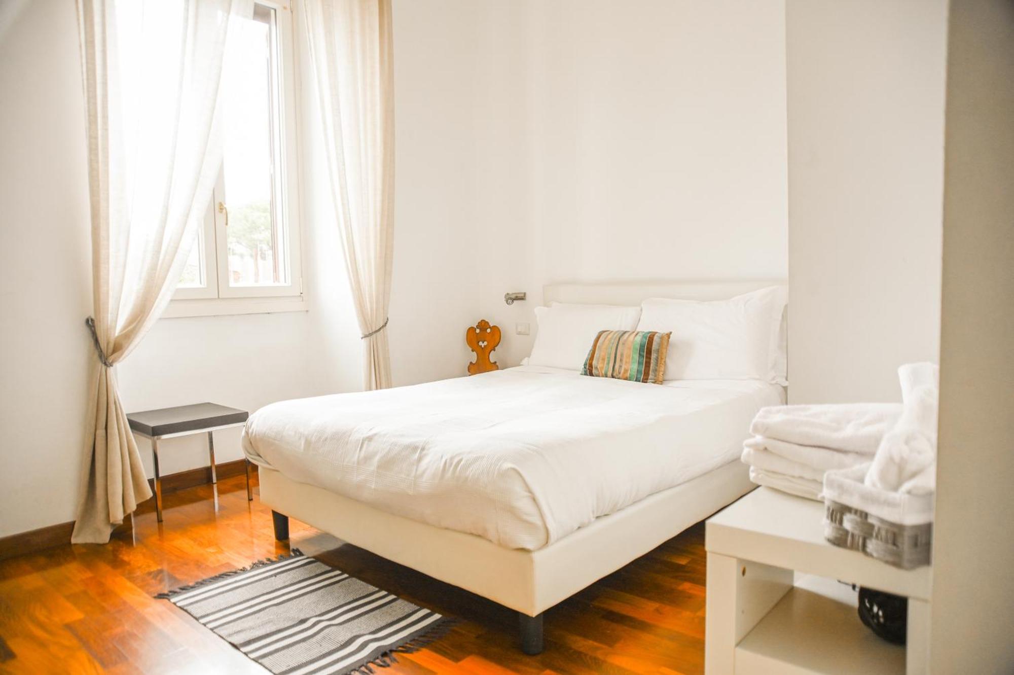Feliz In Roma B&B Bagian luar foto